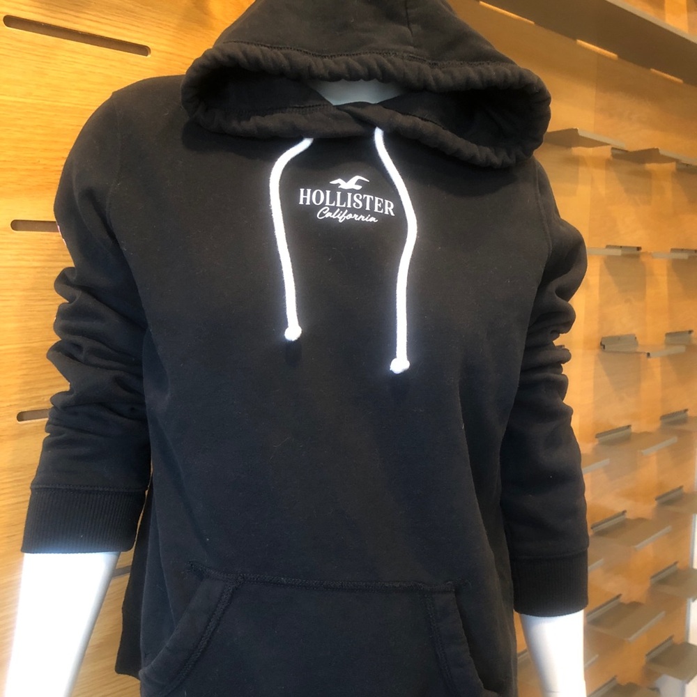 Hollister Black Hoodie size L